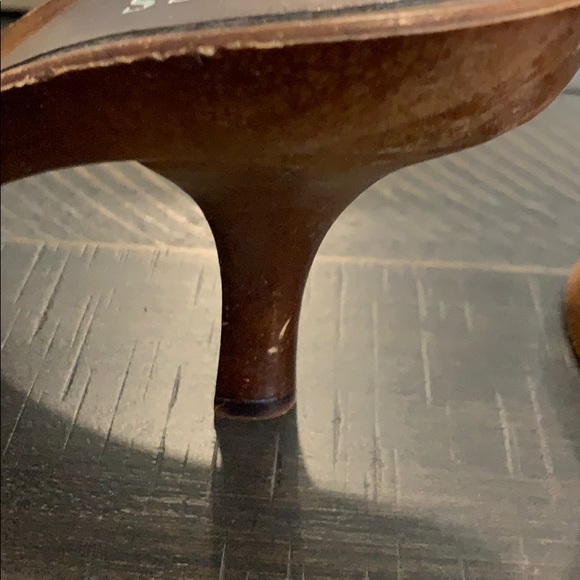 Guess Heels - Picture 4 of 6